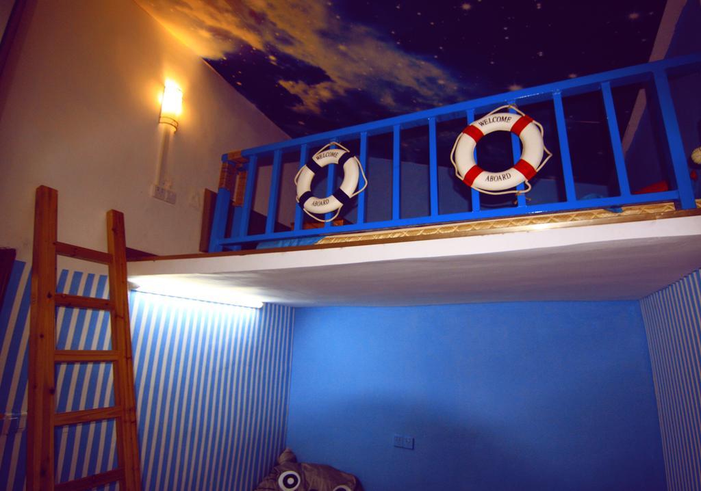 Lan Shan Chu Youth Hostel Yangshuo Dış mekan fotoğraf