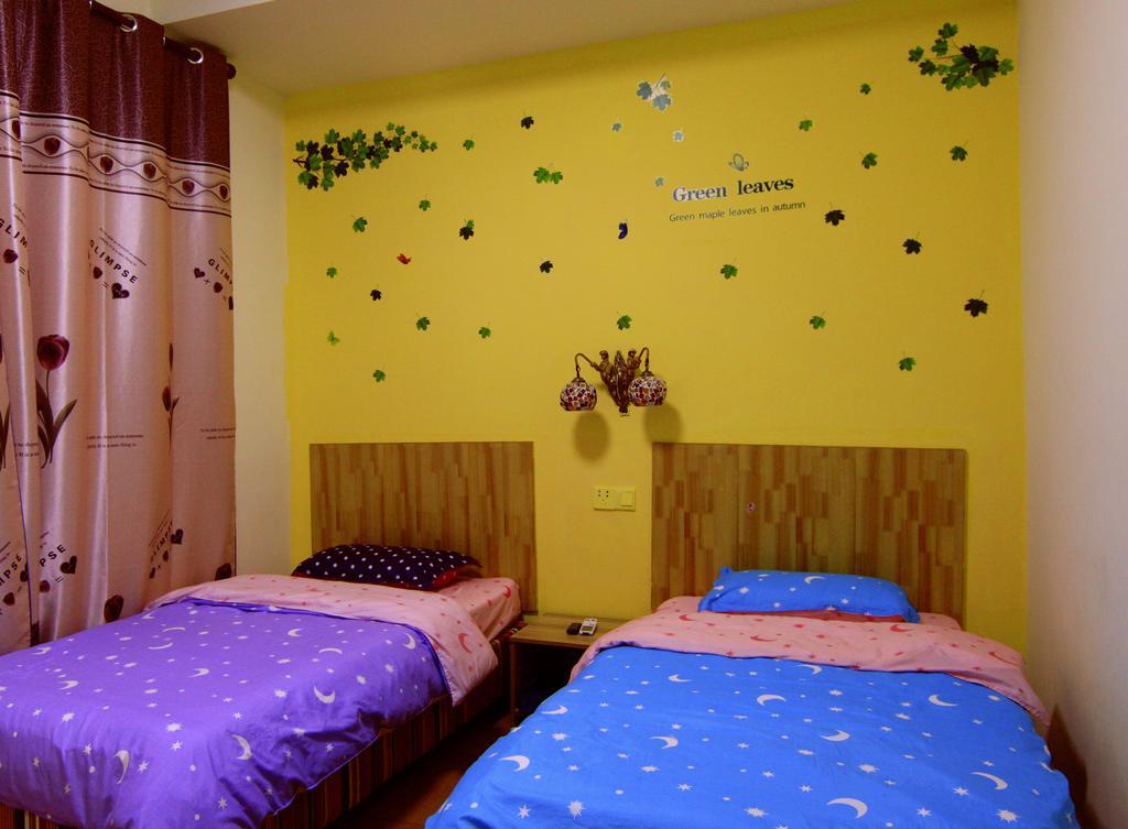 Lan Shan Chu Youth Hostel Yangshuo Oda fotoğraf